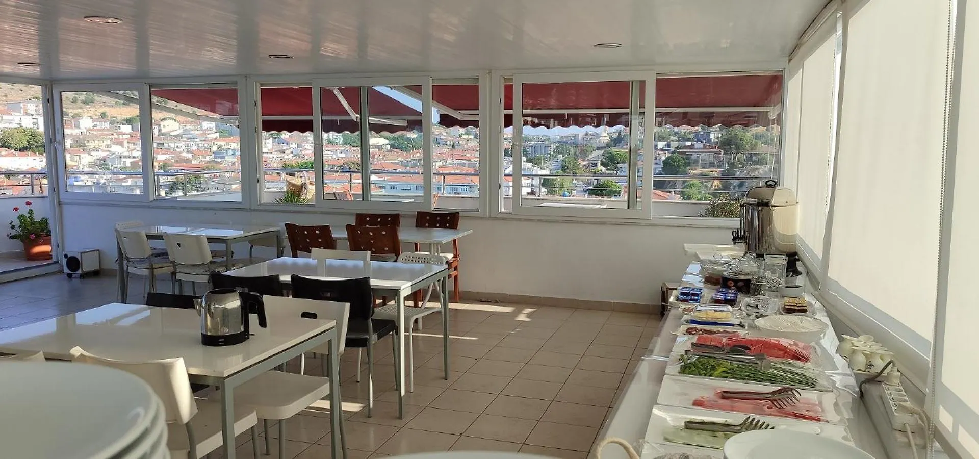 Bonapart Hotel Кешме