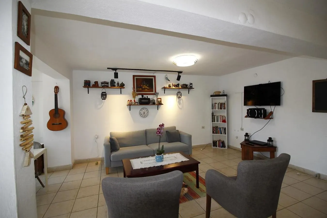Bonapart Hotel Кешме 2*,  Турция