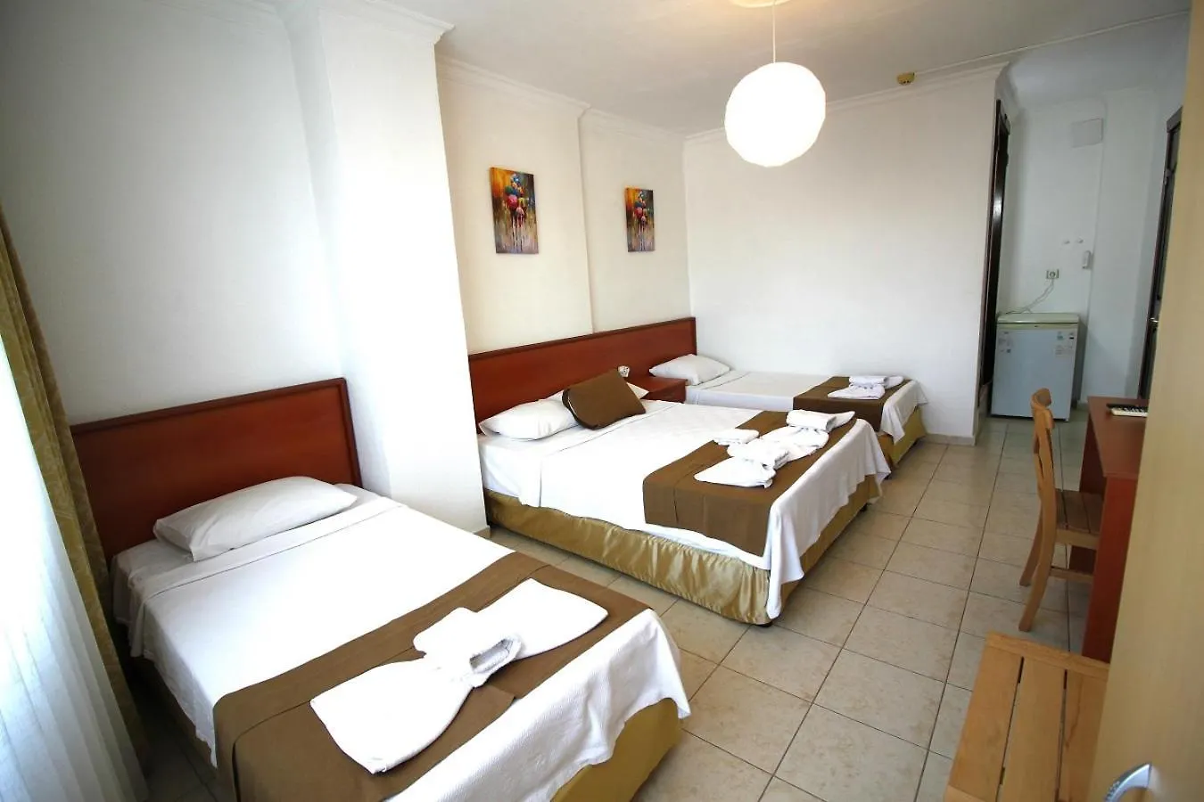 Bonapart Hotel Кешме