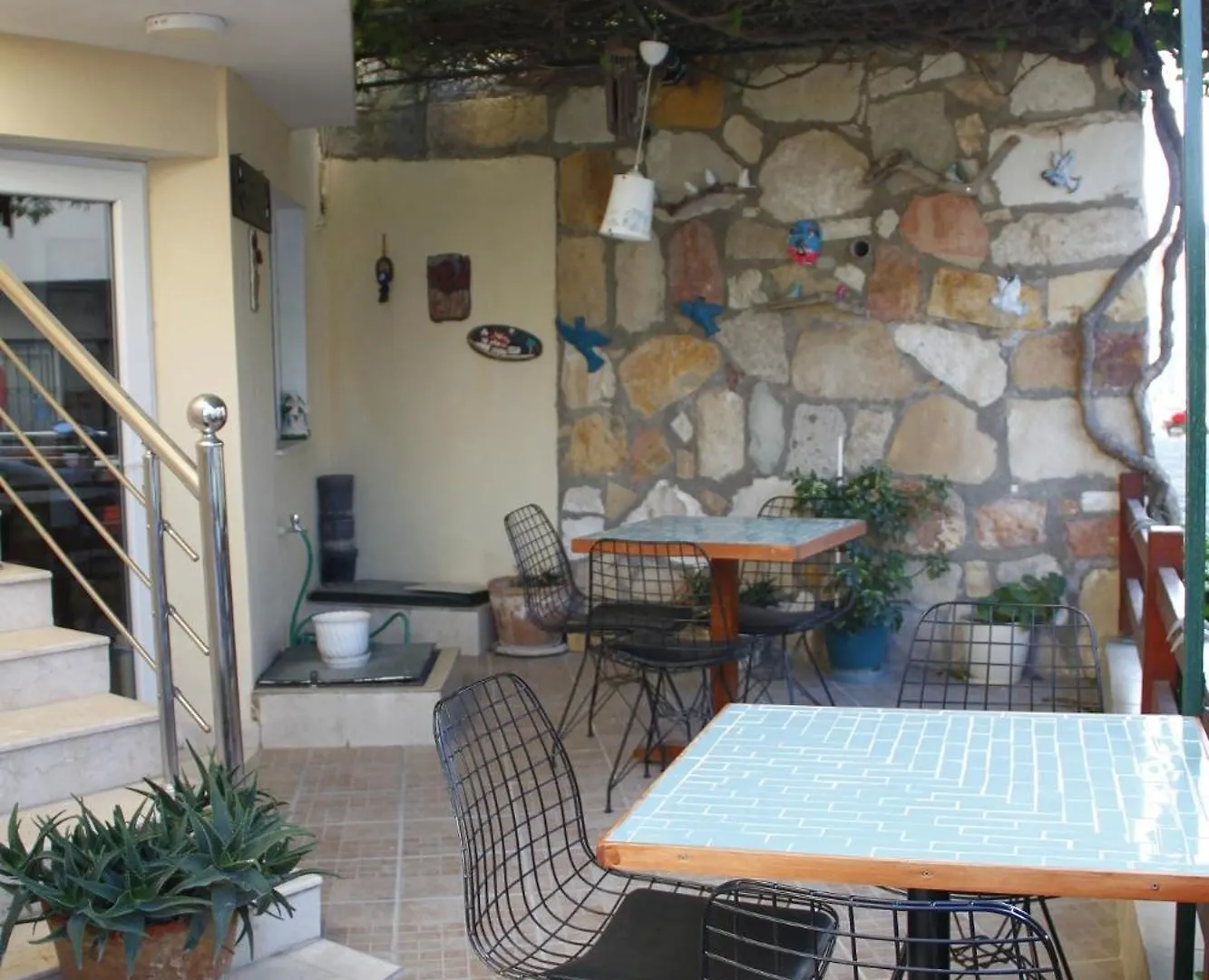Bonapart Hotel Кешме