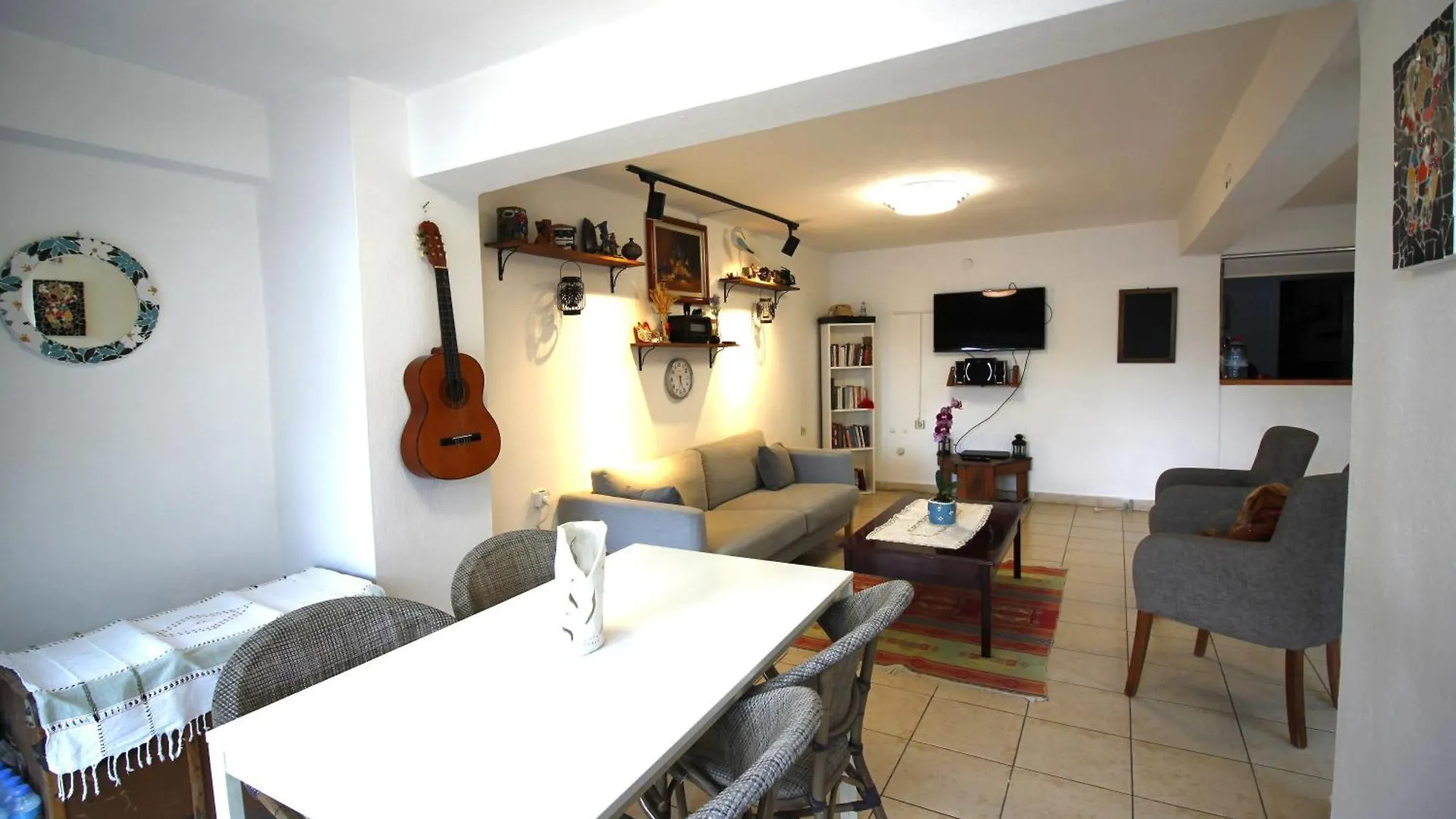 Bonapart Hotel Cesme 2*,