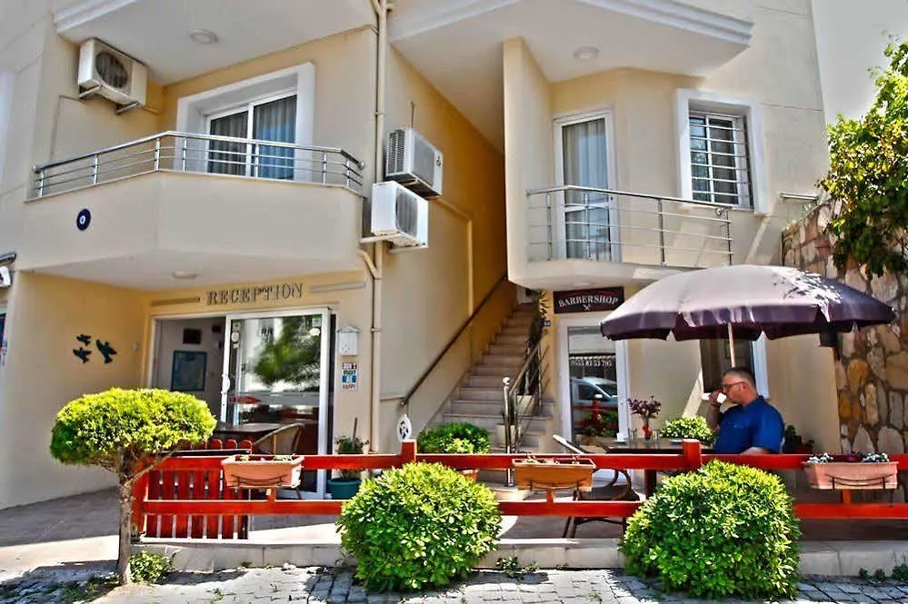**  Bonapart Hotel Кешме Турция