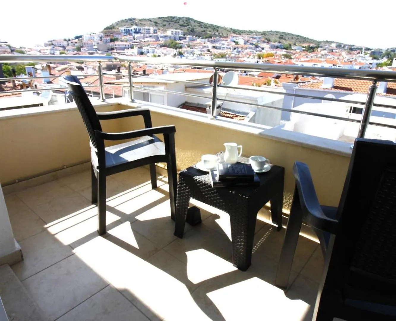 Bonapart Hotel Cesme